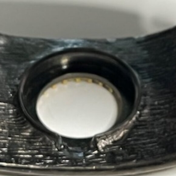 VTG Elephant Rhinestones Hinged Bangle Bracelet Gold Antiqued Tone - Picture 9 of 16